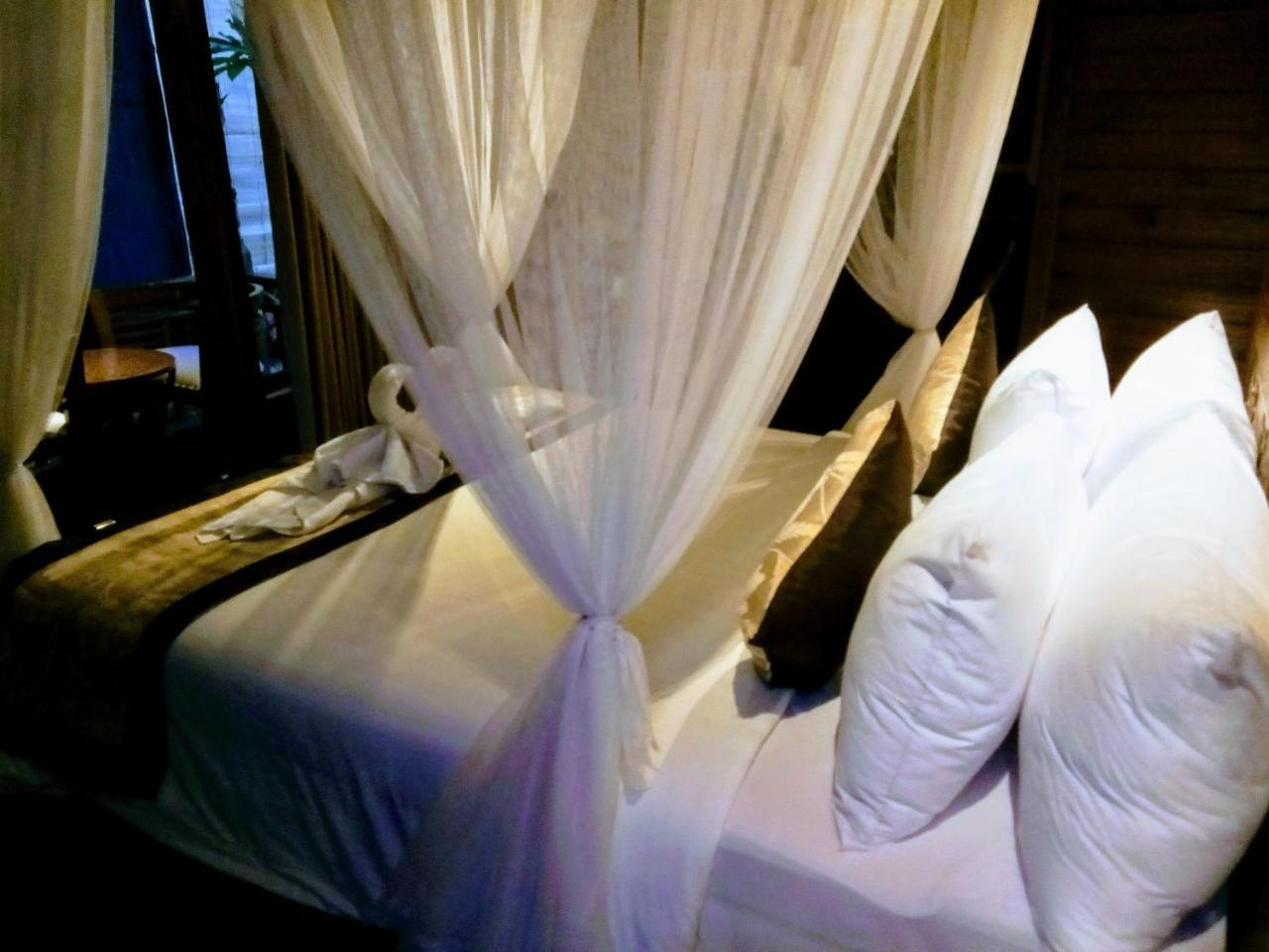 เรเดียนซ์ ซันเซ็ต วิลลา เลมโบงัน Hotel นูซาเลมโบงัน ภายนอก รูปภาพ